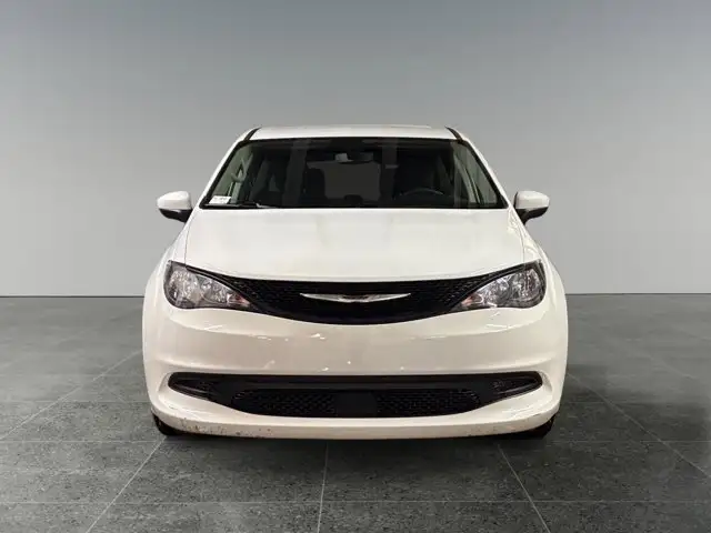 2022 Chrysler Grand Caravan SXT - Photo 10