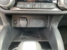 2024 Nissan Versa SR - Photo 27