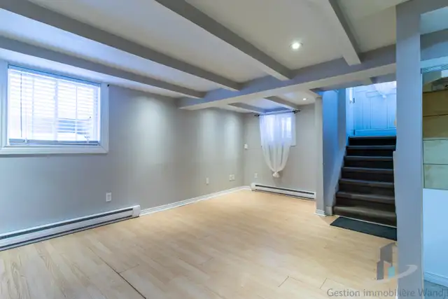 Appartement à louer - 291 rue Notre-Dame-de-l'Île #1 - Photo 4