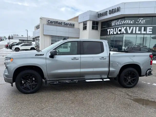 2024 Chevrolet Silverado 1500 RST One Owner, Low % Rates Avai... - Photo 7