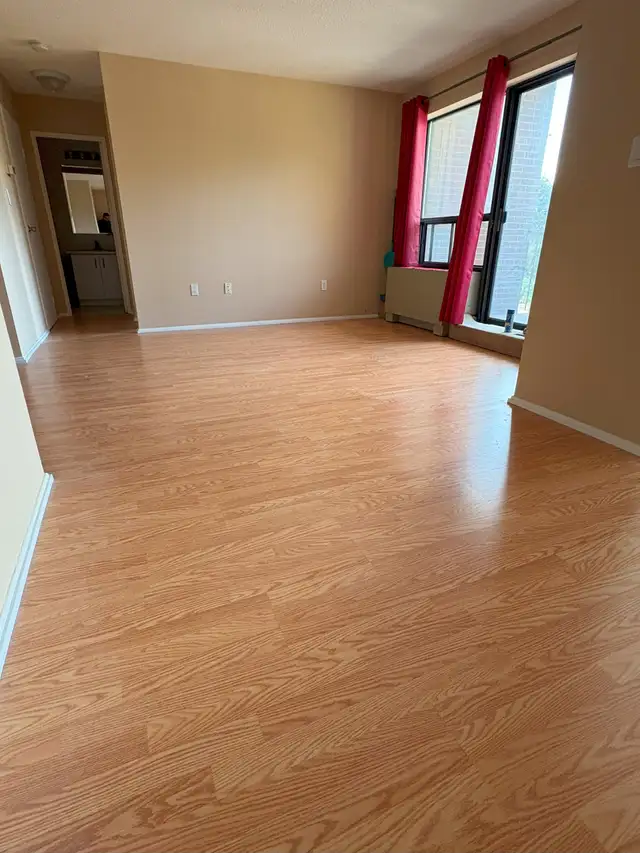 EXCLUSIVE!  RARE! ALL INCLUSIVE 1 BEDROOM FOR RENT IN WHITBY. - Photo 10