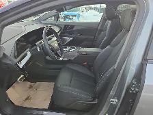 2025 Cadillac OPTIQ Sport - Photo 11