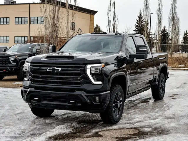 2026 Chevrolet Silverado 3500HD High Country - Photo 4