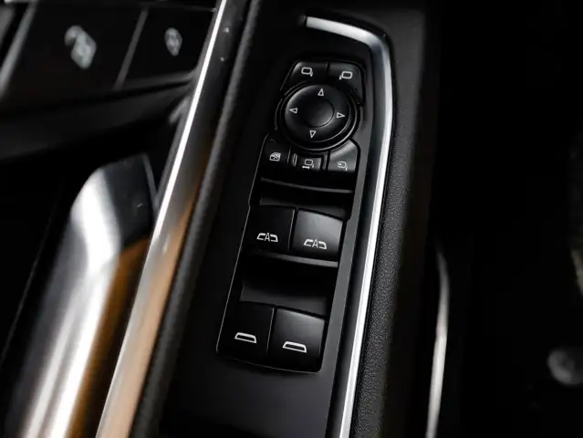 2026 Chevrolet Silverado 3500HD High Country - Photo 17