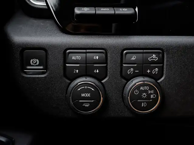 2026 Chevrolet Silverado 3500HD High Country - Photo 20