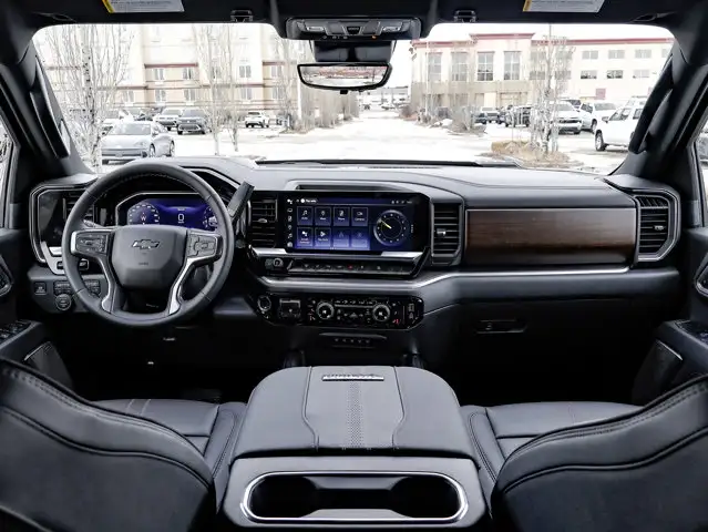 2026 Chevrolet Silverado 3500HD High Country - Photo 33