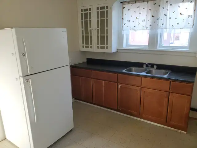 4 Bed. 878 A Manawagonish Rd. Heated - Photo 8