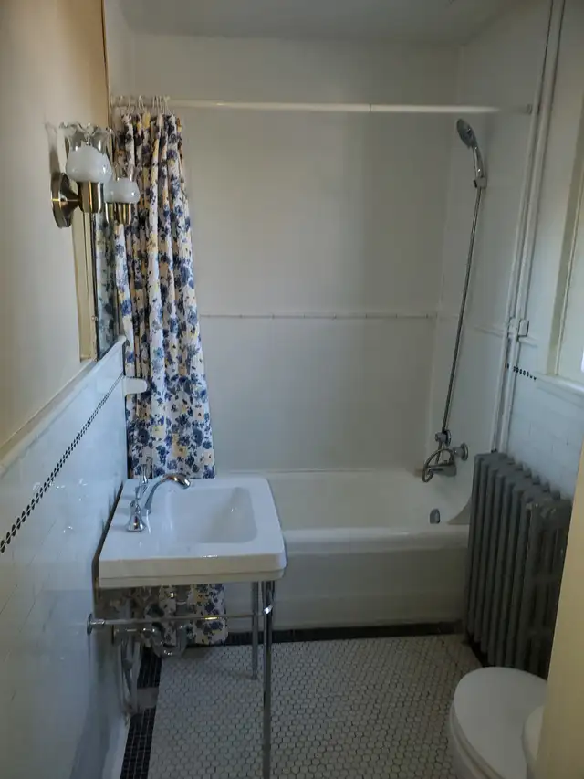 4 Bed. 878 A Manawagonish Rd. Heated - Photo 10