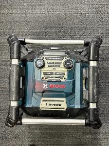Bosch PB360C Power Box Jobsite AM/FM Radio