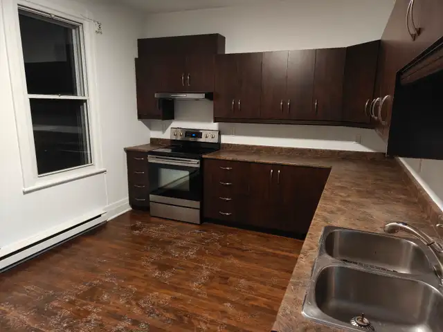 31/2 Apt Cote des neiges - Photo 2