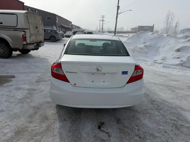 2012 Honda Civic Sdn LX Brand New Safety Private Sale only139km - Photo 6