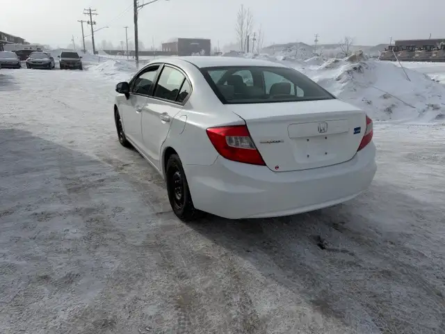 2012 Honda Civic Sdn LX Brand New Safety Private Sale only139km - Photo 7
