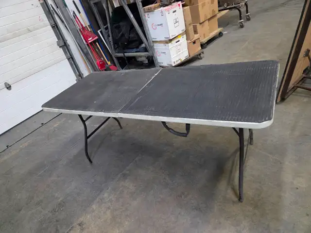 Group of Fold Up Tables - Various Sizes - Photo 7