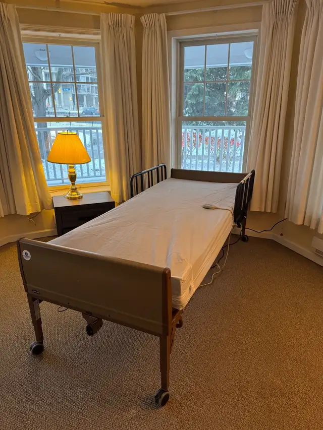 HOMECARE BED RENTALS FAST SAME OR NEXT DAY SERVICE