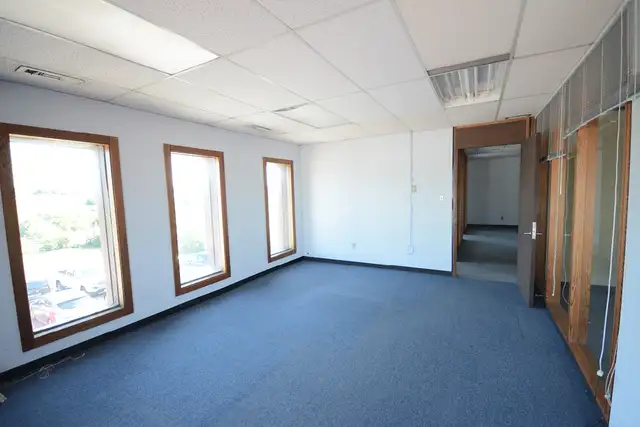 1417 Cyrville Road - 766 to 2,109 sf - Office Spaces for Lease - Photo 15