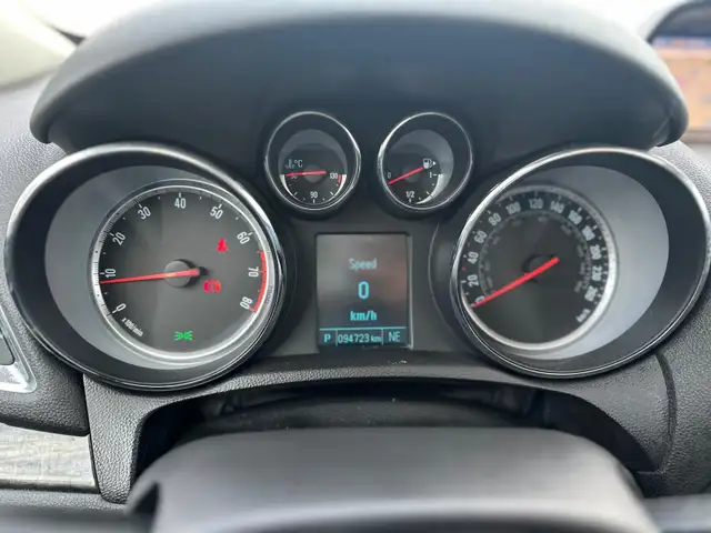 2015 BUICK ENCORE – AWD – COMPACT SUV One Owner | Accident Free - Photo 12