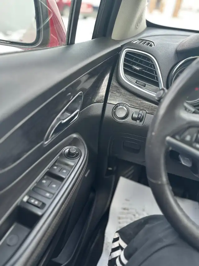 2015 BUICK ENCORE – AWD – COMPACT SUV One Owner | Accident Free - Photo 13