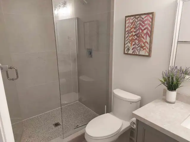 RENT 1 Bedroom, fully furnished 1300 sft. Basement $1,700 - Photo 2