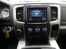 2018 RAM 1500 SLT CREW CAB 4X4 ECODIESEL, DEF DELETE, IMPECCABLE - Photo 11