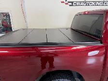 2020 Ram 1500 Classic Express 1500 / 4x4 / Crew Cab / Hemi - Photo 7