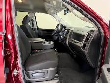 2020 Ram 1500 Classic Express 1500 / 4x4 / Crew Cab / Hemi - Photo 9