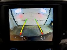 2020 Ram 1500 Classic Express 1500 / 4x4 / Crew Cab / Hemi - Photo 17