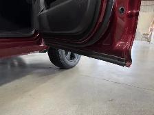 2020 Ram 1500 Classic Express 1500 / 4x4 / Crew Cab / Hemi - Photo 26