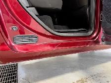 2020 Ram 1500 Classic Express 1500 / 4x4 / Crew Cab / Hemi - Photo 29