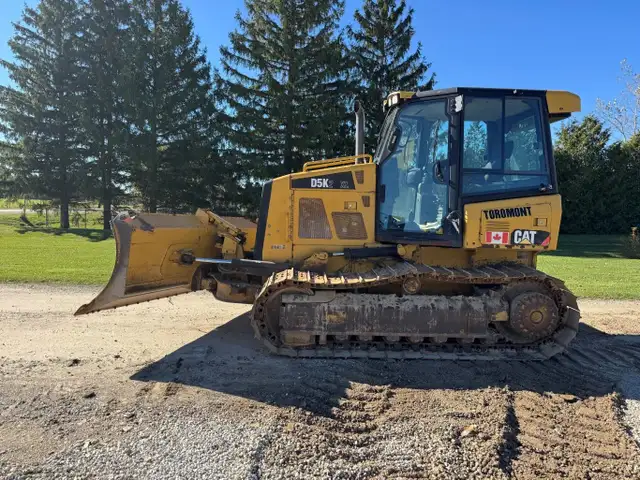 CATERPILLAR D5 DOZER FOR RENT