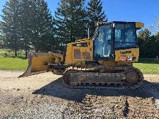 CATERPILLAR D5 DOZER FOR RENT