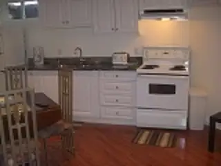 TOTALLY FURNISHED! WATERFRONT! 1 BDRM BASEMENT GREAT APARTMENT - Photo 5