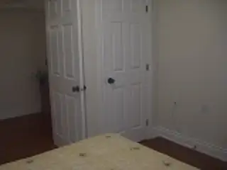 TOTALLY FURNISHED! WATERFRONT! 1 BDRM BASEMENT GREAT APARTMENT - Photo 8