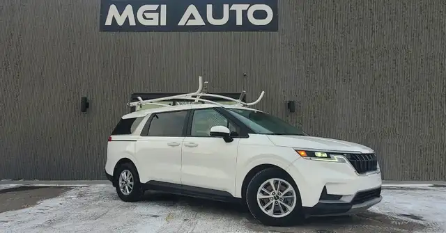 2022 KIA CARNIVAL LX Commercial Van - RemoteStarter, Cargo Space - Photo 3