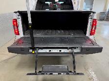 2021 Ford F 150 XLT / 4x4 / Crew Cab / 1 Owner / Local - Photo 6