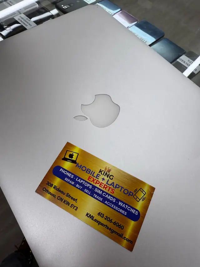 2017 MacBook Air - Photo 2