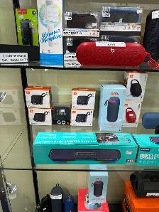 Earphones   Bluetooth speakers on sale - Photo 7