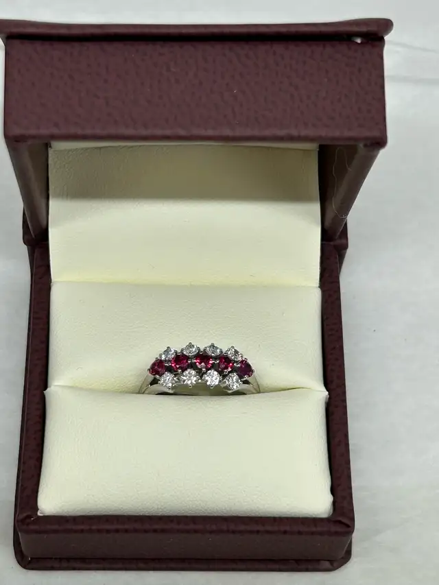 GARNET COLLECTION - Photo 6