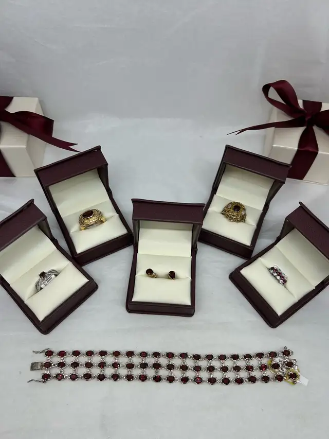 GARNET COLLECTION - Photo 9