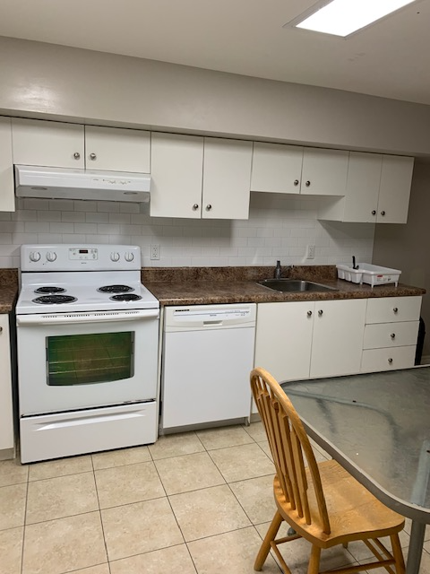 McMaster University Student Housing Rental - Photo 7