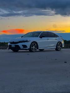 2024 Honda civic touring - Photo 2