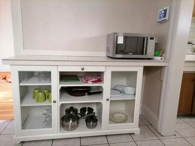 PRIVATE ROOM in a Large Home - Photo 11