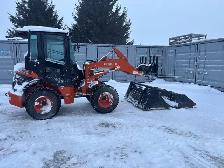 HITACHI WHEEL LOADER WITH BUCKET FOR RENT