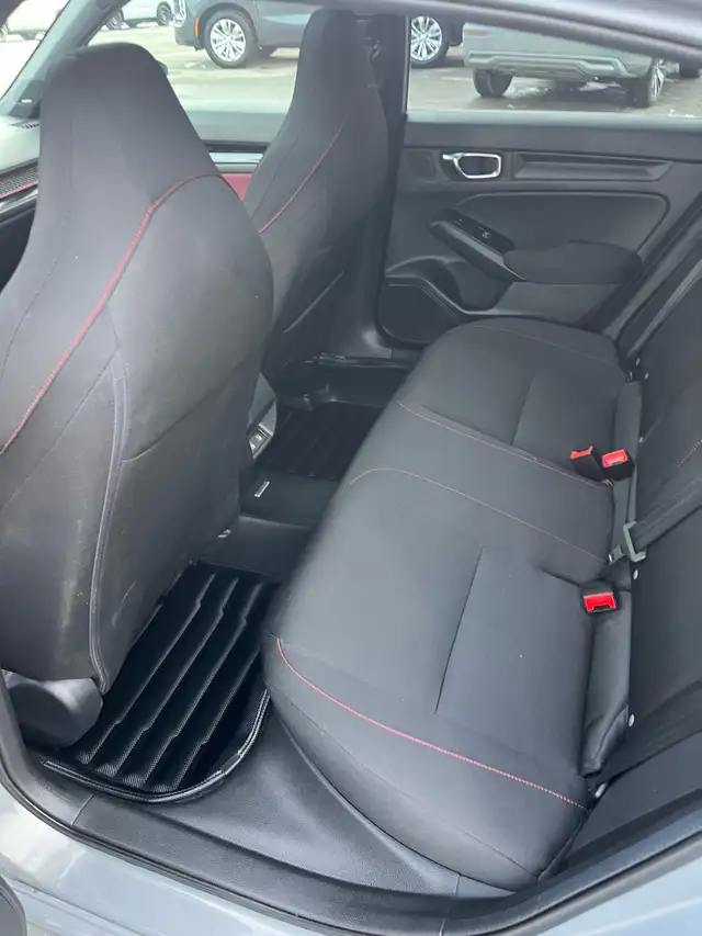 2025 Honda Civic SI - Photo 7