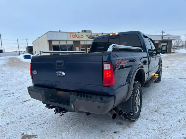 2015 Ford Super Duty F-350 SRW - Photo 4