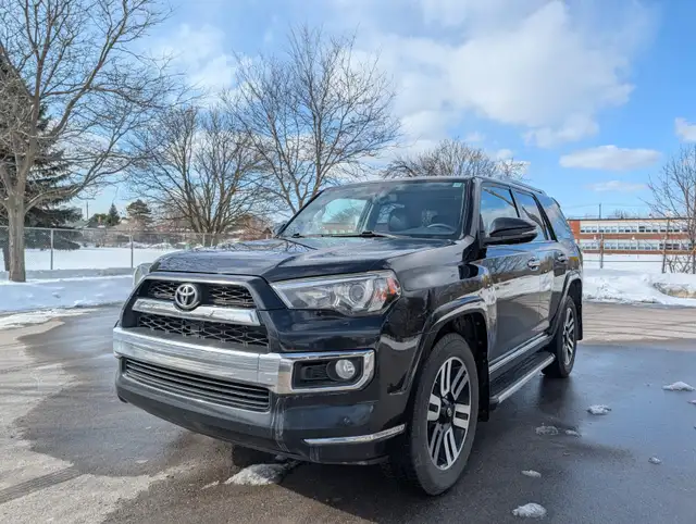 2015 Toyota 4Runner Premium • One Owner Clean Carfax - Photo 3