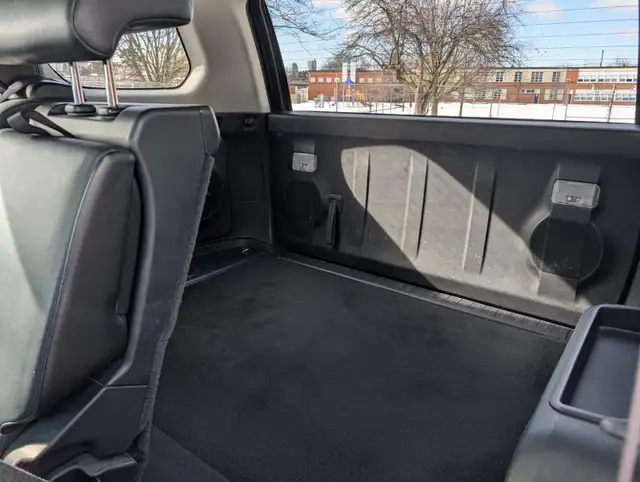 2015 Toyota 4Runner Premium • One Owner Clean Carfax - Photo 12