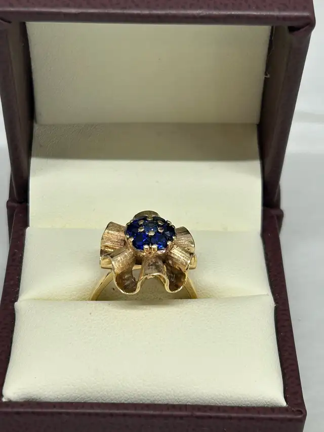 SAPPHIRE RINGS - Photo 3