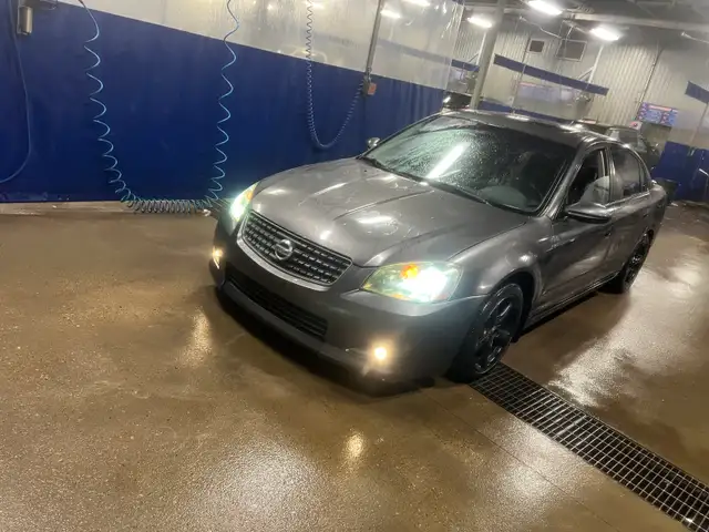 2005 Nissan Altima SER - Photo 3
