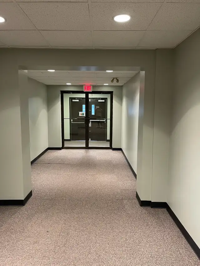 Professional Painting Service - Photo 6