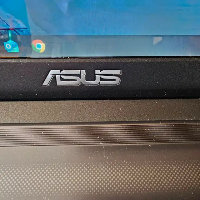 Asus laptop screen full key board with office - Photo 2